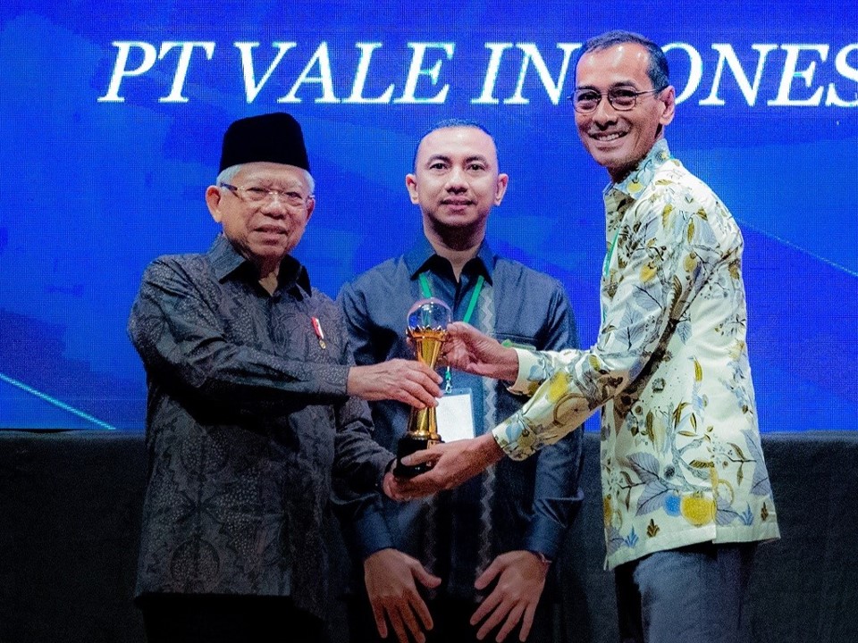 PT Vale Indonesia Tbk menerima Padmamitra Award 2022 kategori Kewirausahaan, di Jakarta, Rabu (5/7/2023).